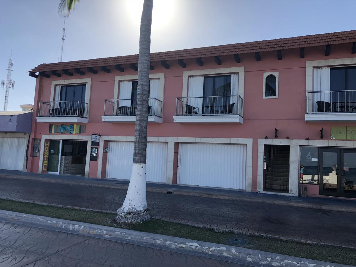 Hostel Frente Al Mar Tropico 20º Cozumel Eksteriør bilde
